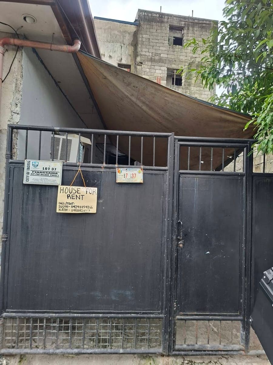 House for rent. Pm lng po. C5 waterfun. May garahe - photo 1