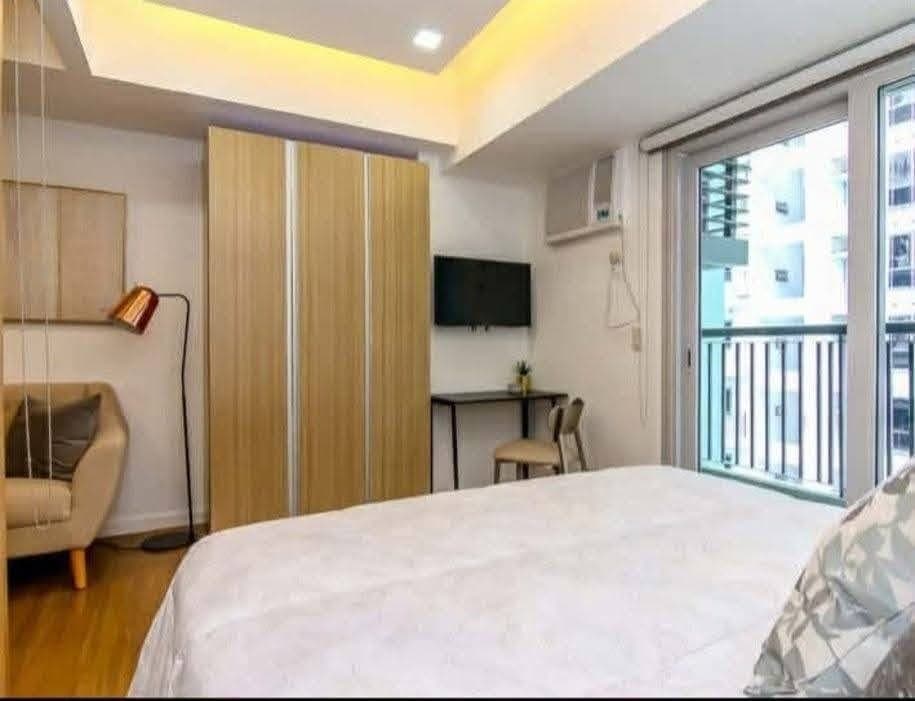 ✨ Luxury Living at One Maridien BGC | Premium Condo for Lease - photo 2