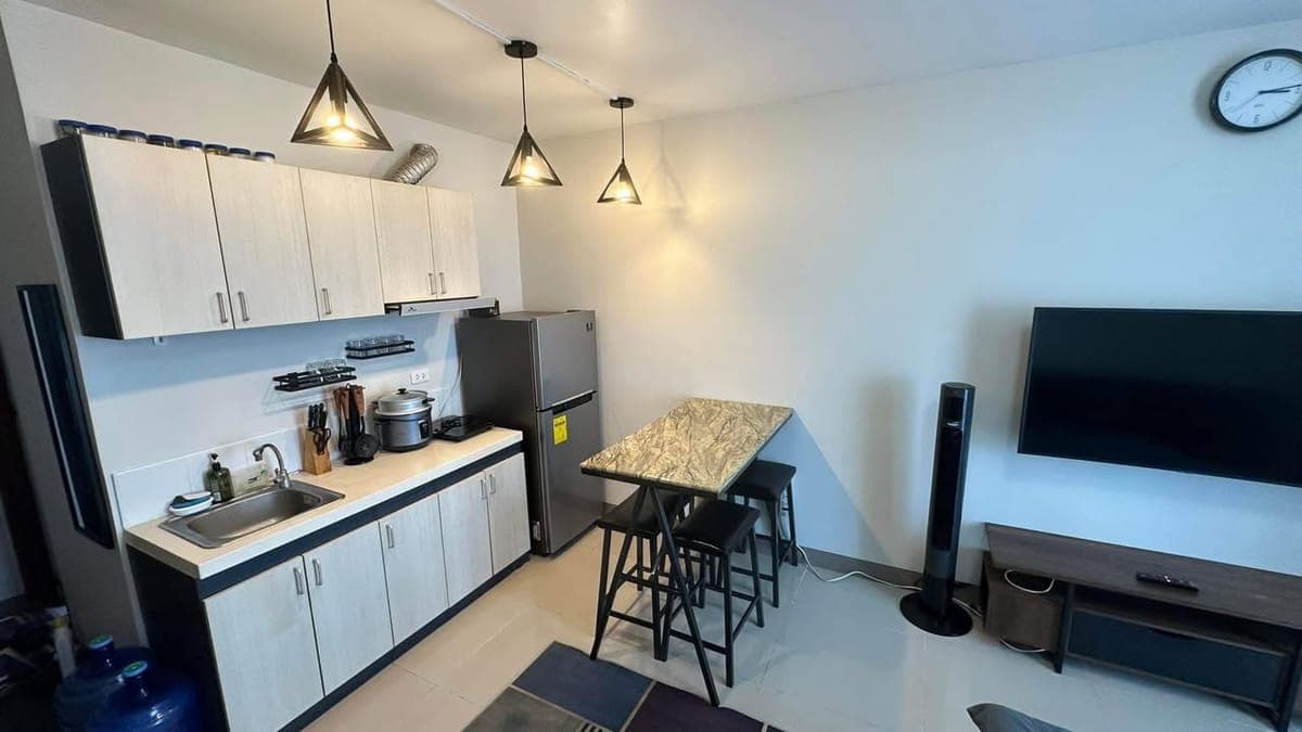 16K per month including condo dues😱 - photo 4