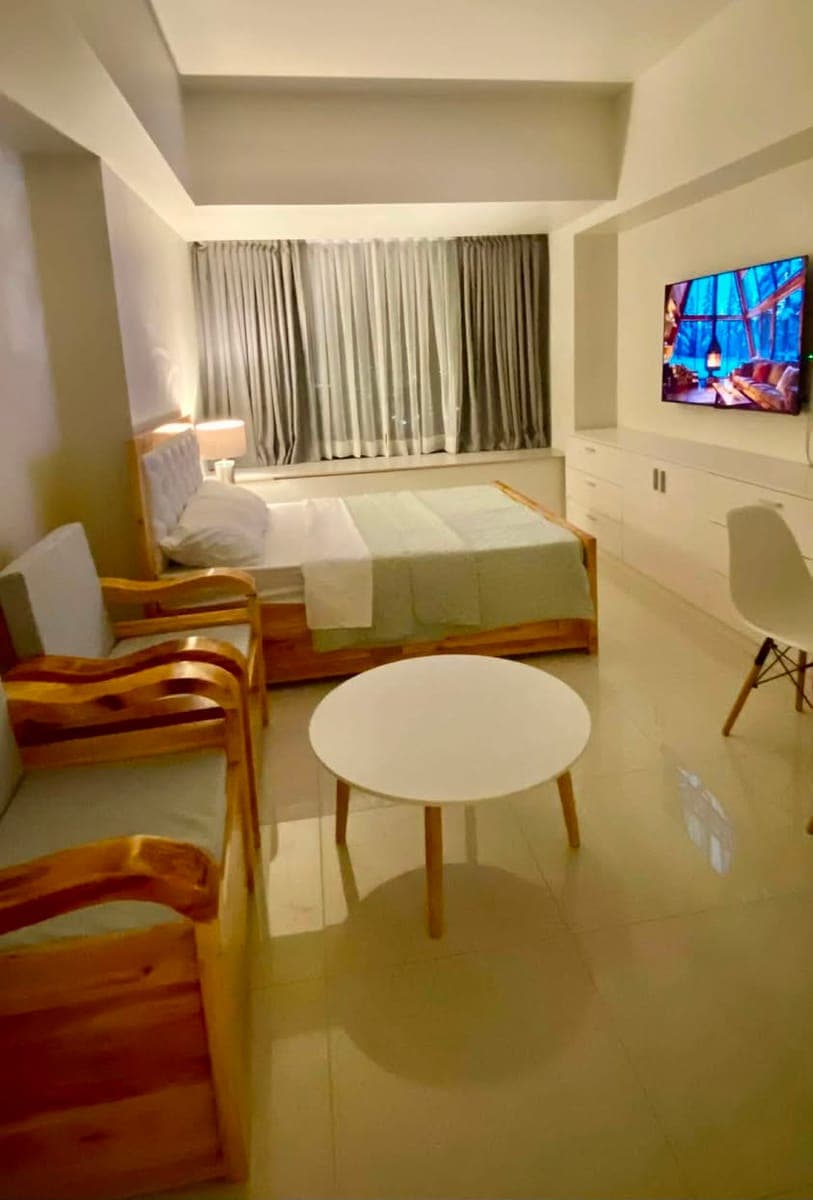 ✨ Modern Studio for RENT in Mandani Bay, Mandaue City with Partial Sea view ✨ - photo 1