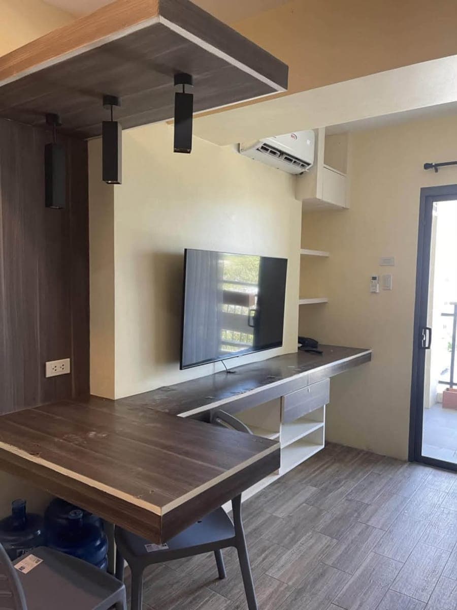 ✨ FOR RENT – Studio Unit with Balcony ✨ - photo 2