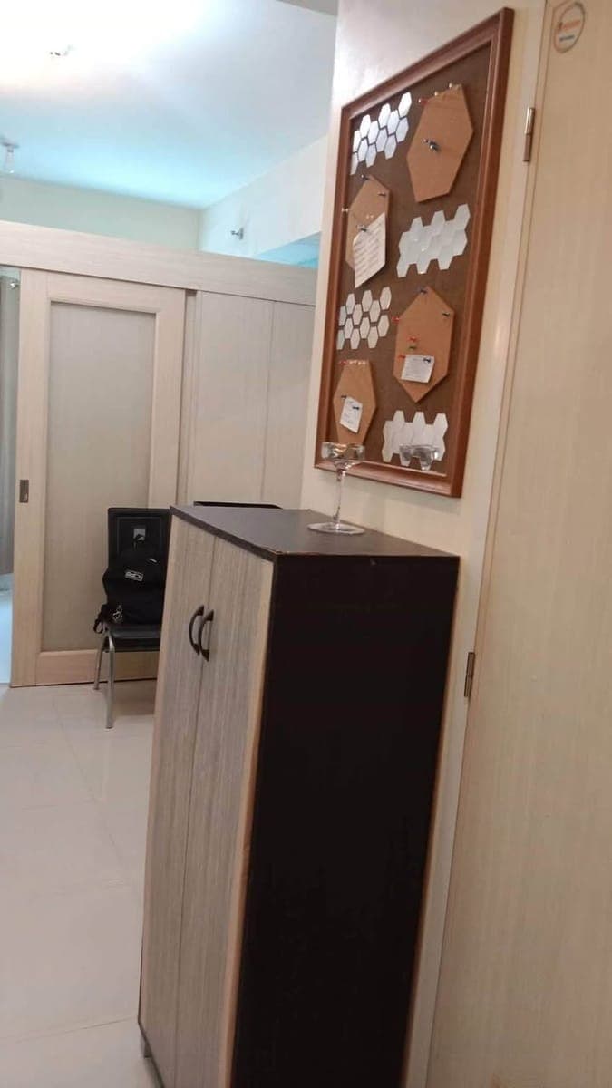 FOR RENT: ₱18,000/month. | Inclusive association dues - photo 5