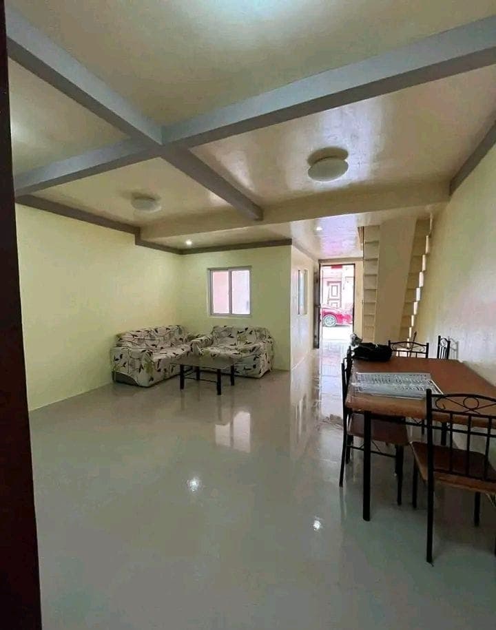 NEWLY RENOVATED HOUSE FOR RENT 🏡 - photo 2