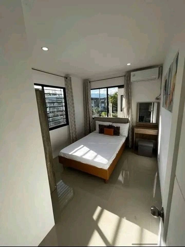 ✨FURNISHED 3-BEDROOM DUPLEX HOUSE FOR RENT IN ALMIYA SUBDIVISION MANDAUE CITY - photo 4