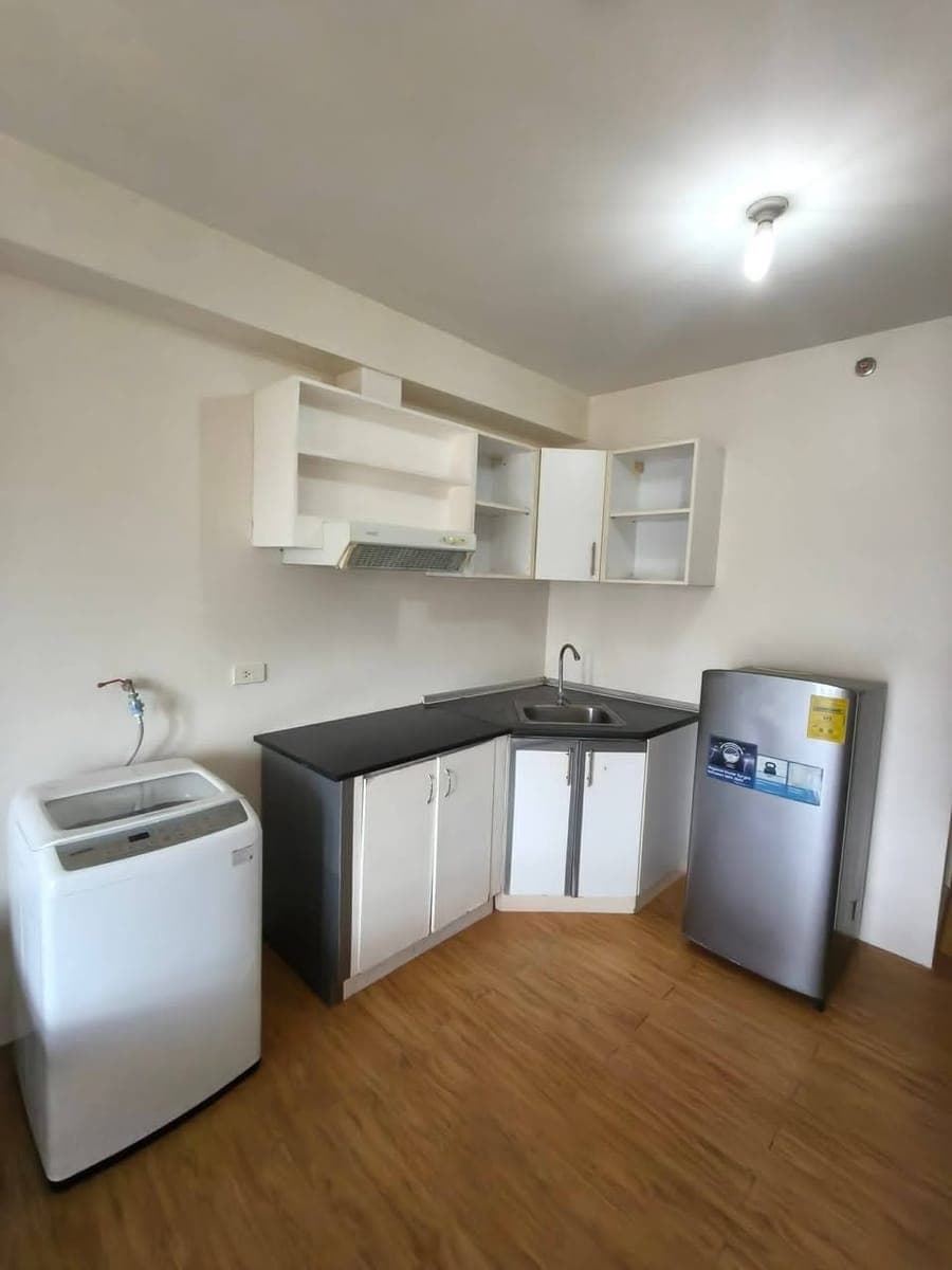 🏙️ FOR RENT — Studio-Type Unit in Avida Tower 1, IT Park Cebu City - photo 2