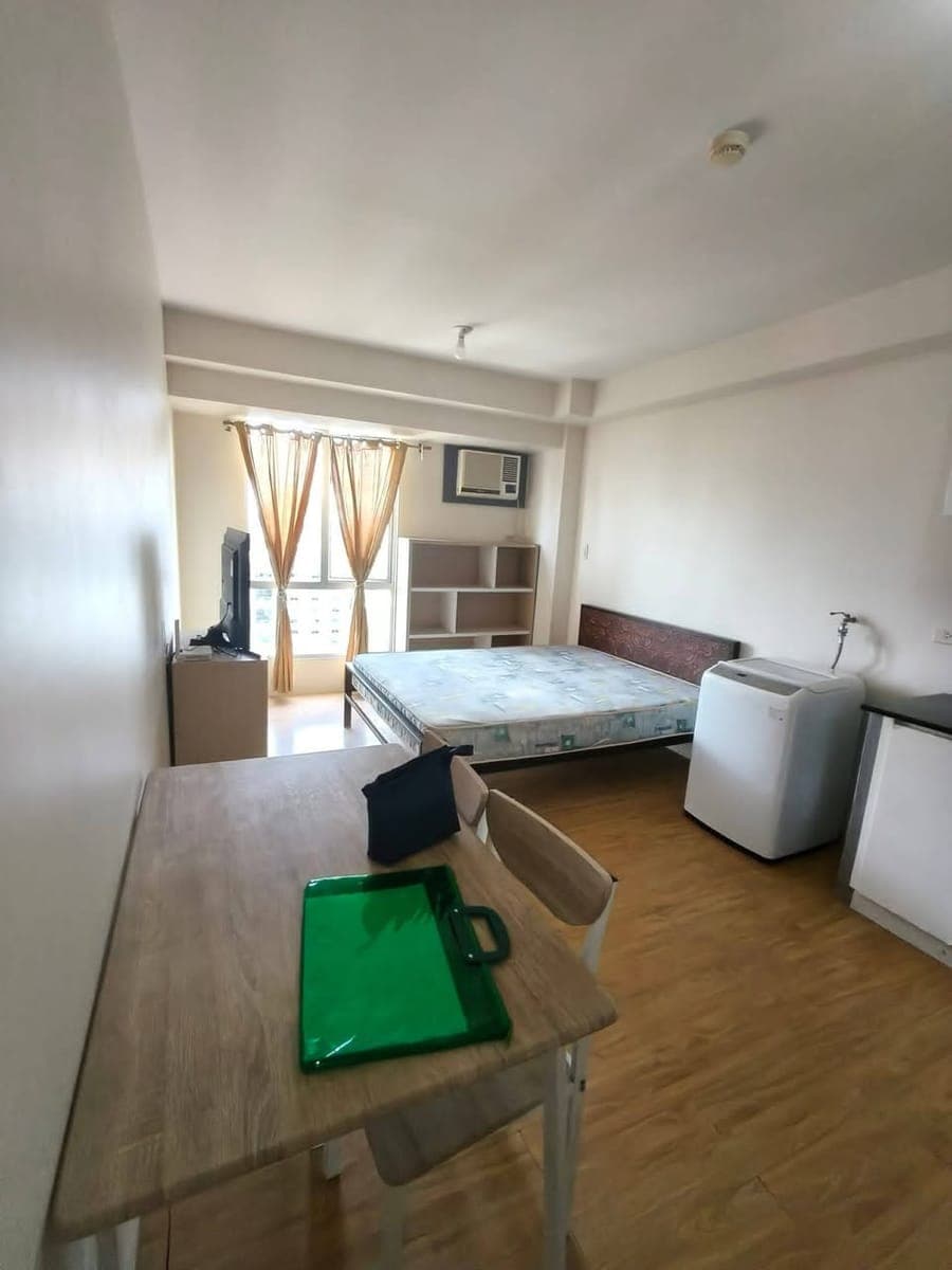 🏙️ FOR RENT — Studio-Type Unit in Avida Tower 1, IT Park Cebu City - photo 1