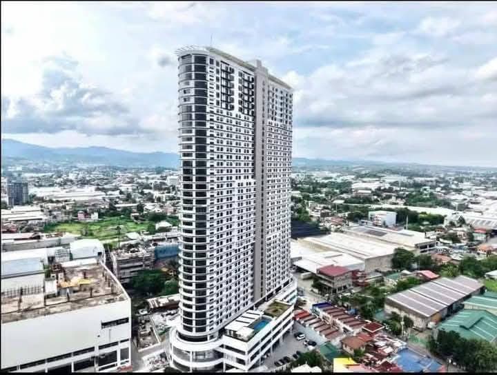 👉Brandnew 1 Bedroom for Rent in J Tower Residences Mandaue City - Directly Connected to SM Jmall‼️‼️️ - photo 1