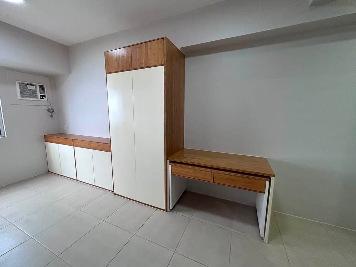 FOR RENT : AVIDA TOWERS ONE UNION PLACE - photo 3
