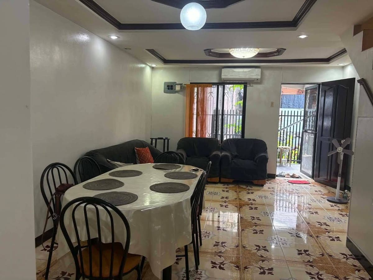 TOWNHOUSE FOR RENT !!! - photo 2