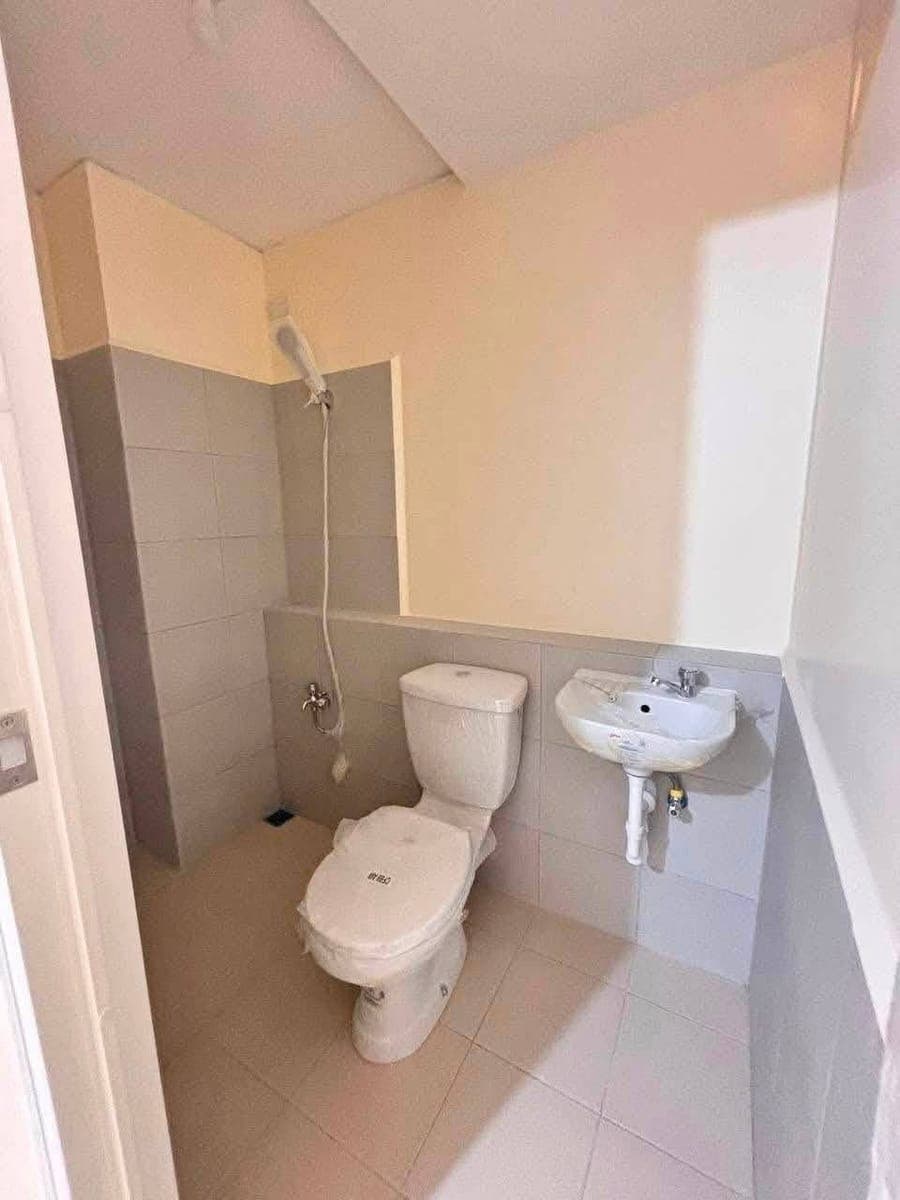 🏡 2-BEDROOM UNIT, ₱10K INITIAL CASH OUT LANG! - photo 3