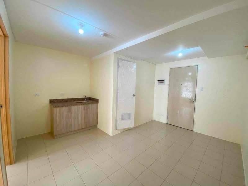 🏡 2-BEDROOM UNIT, ₱10K INITIAL CASH OUT LANG! - photo 4