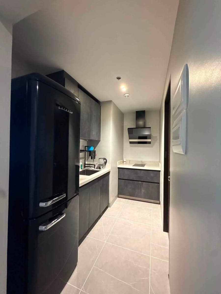 FOR LEASE - photo 3