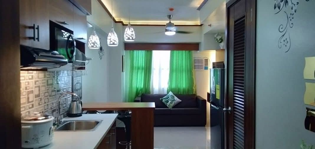 HORIZON 101 CONDOMINIUM CEBU (UNIT FOR RENT, 1 BR) - photo 1