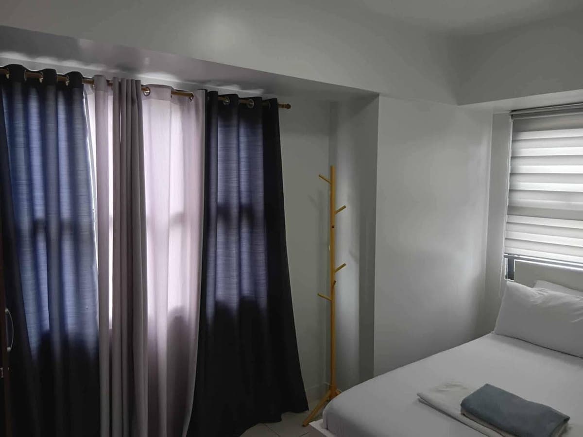 AVAILABLE FOR RENT at Cebu City near Fuente Osmeña Circle - photo 3