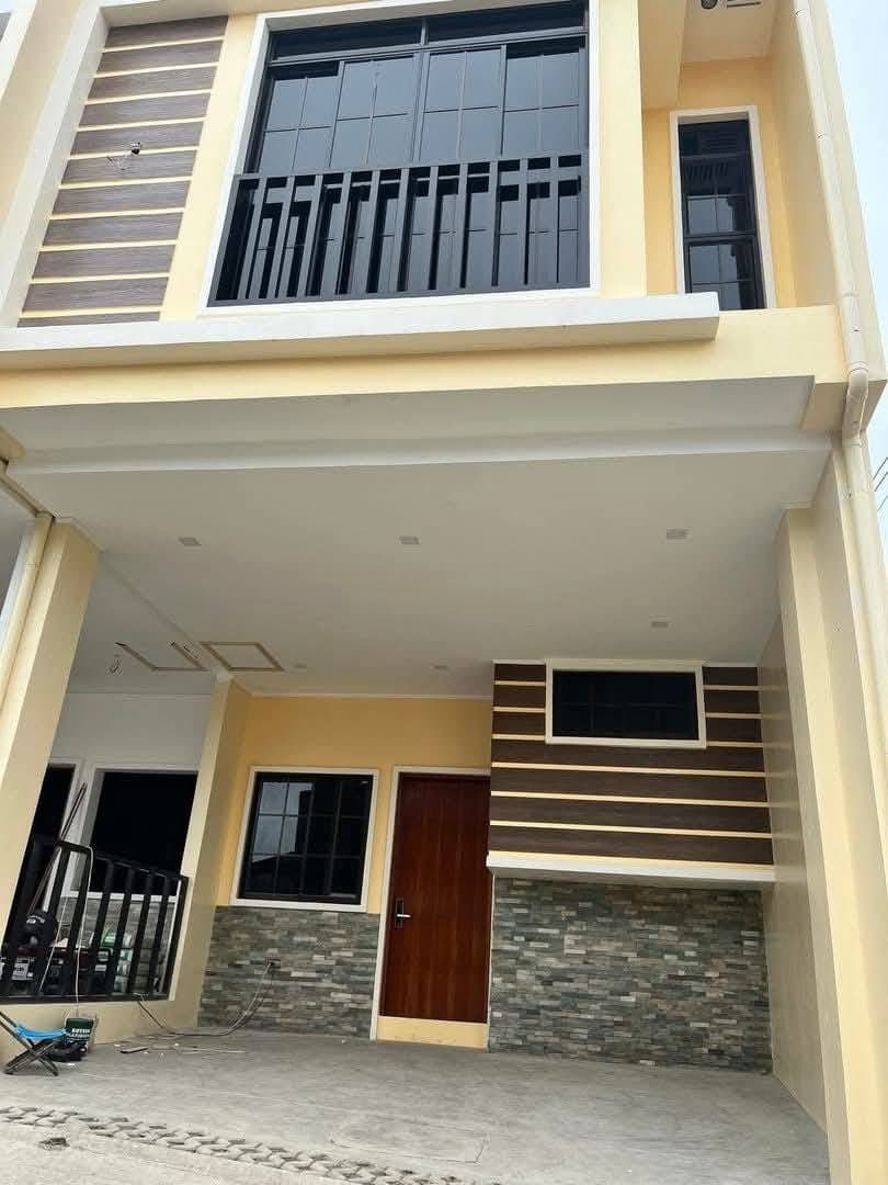𝐇𝐎𝐔𝐒𝐄 𝐅𝐎𝐑 𝐑𝐄𝐍𝐓 - photo 1