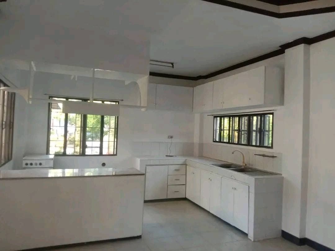 🏠Spacious Bungalow House for rent -Nangka Consolacion for long term rent only - photo 2