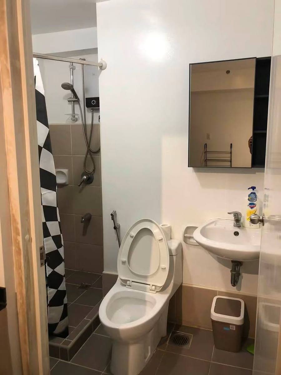Condo unit for Rent! - photo 3