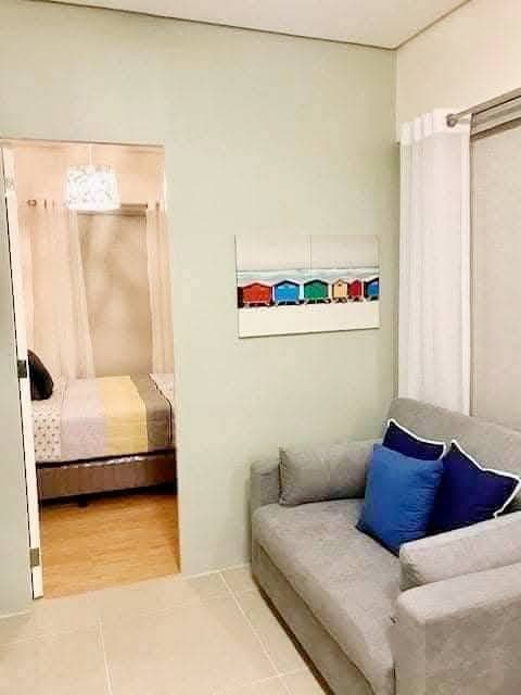 💁25K FULLY FURNISHED 1 BEDROOM CONDO FOR RENT THE COURTYARDS AT BANAWA w/ FREE PARKING💥VERY NEAR M... - photo 3