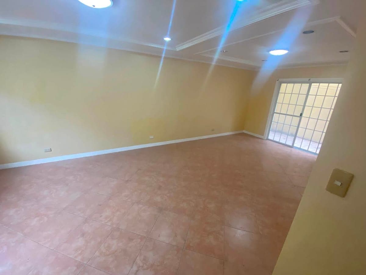 🏡| 𝐇𝐎𝐔𝐒𝐄 𝐅𝐎𝐑 𝐑𝐄𝐍𝐓 🏡 - photo 1