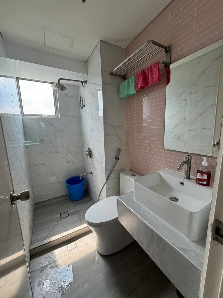 FOR RENT IN AVIDA IT PARK - photo 1
