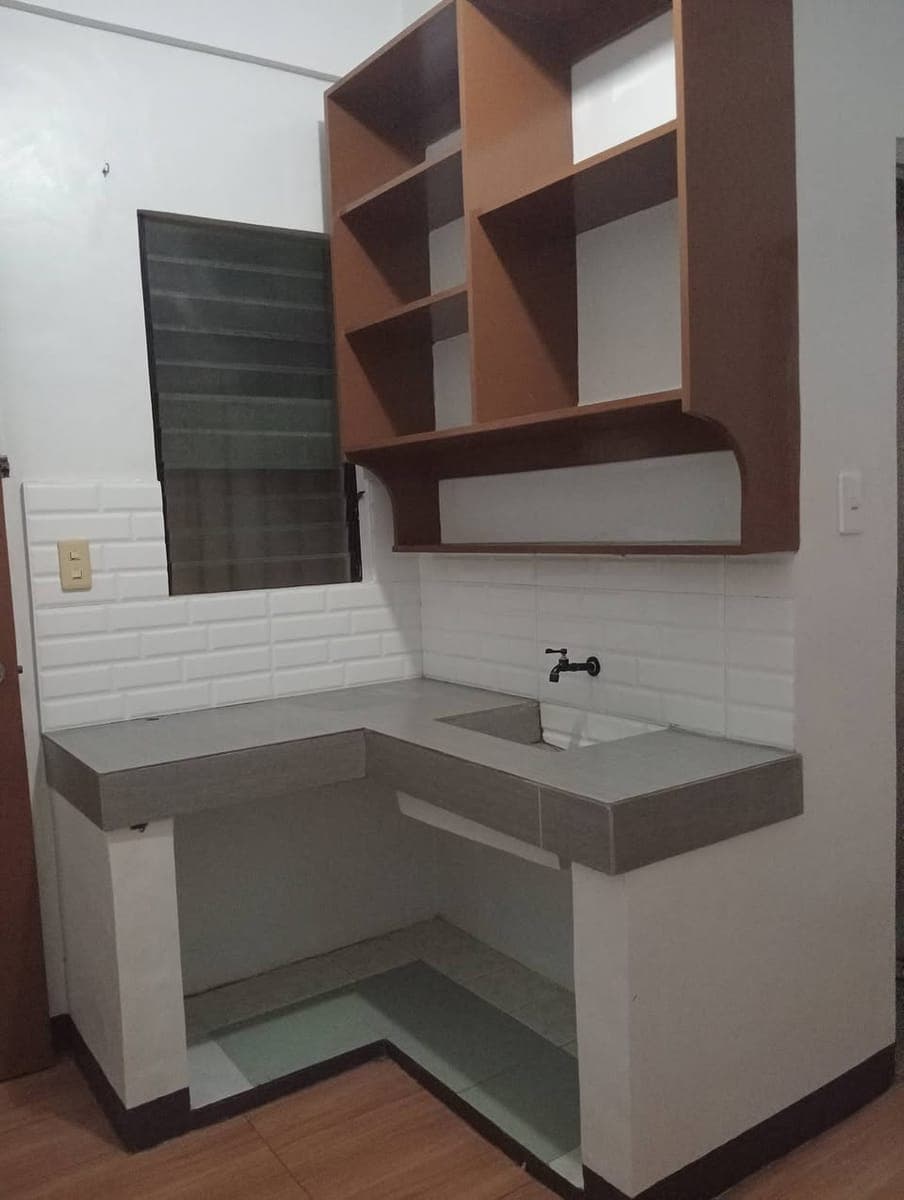 Room For Rent - photo 1