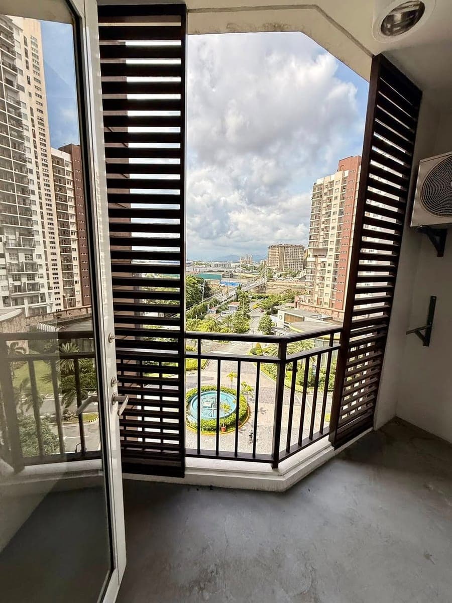🏷 FOR LEASE - Majorca Residences - photo 3
