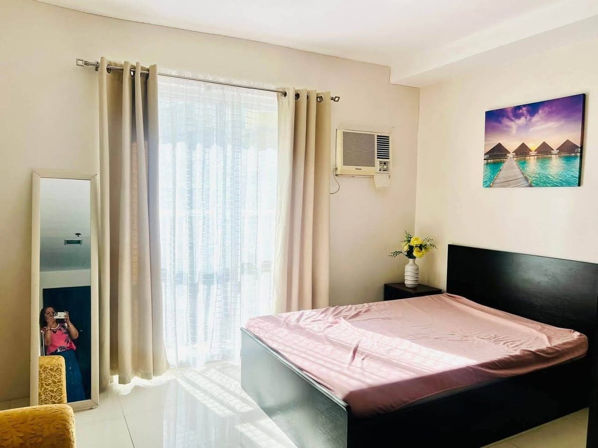 For Rent Furnished Studio Unit (23sqm) with step-up Balcony  in Bamboo Bay Community, Hernan Cortes... - photo 1