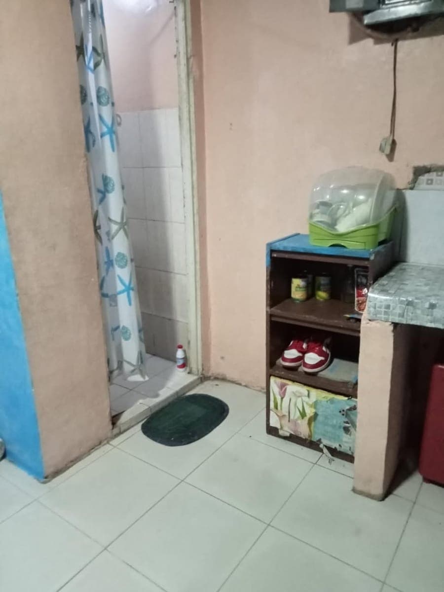 Room for Rent - photo 4