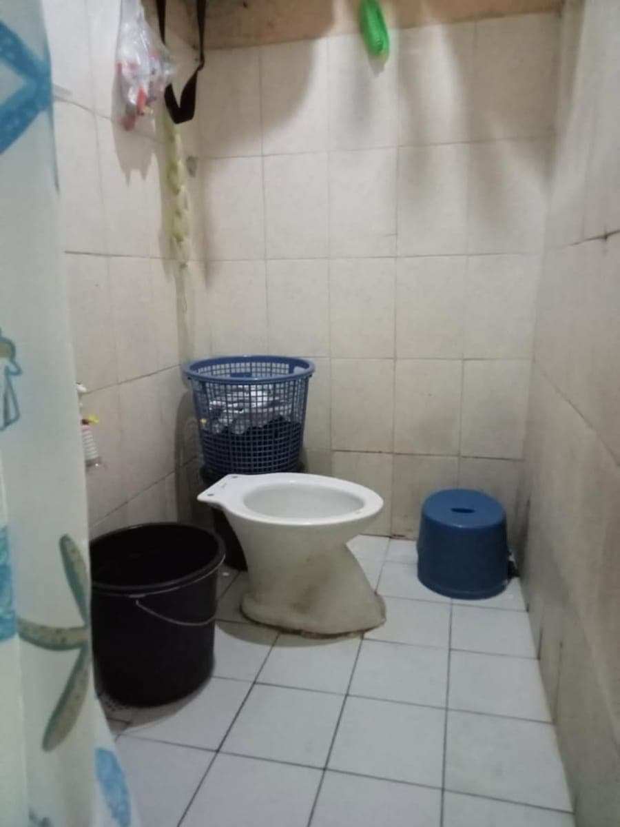 Room for Rent - photo 5