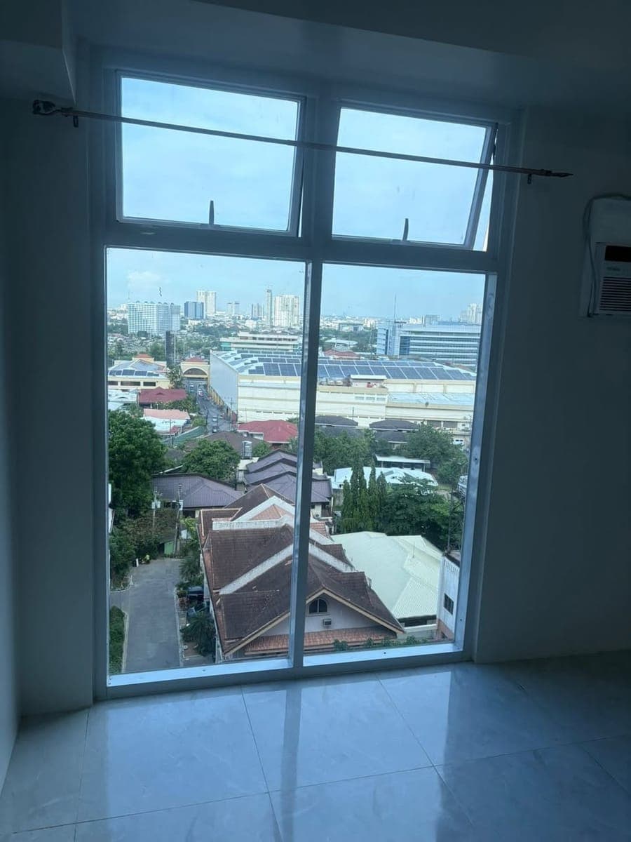 FOR RENT: Studio unit at Mivela Garden Residences - photo 1