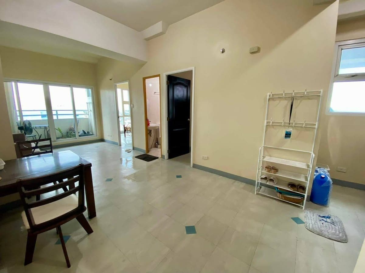 Condo for rent (1 year stay): - photo 3