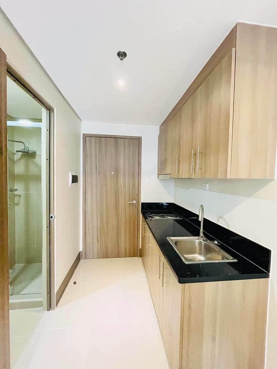 18k‼️18k‼️18k Only Inclusive Condo Dues‼️ - photo 3