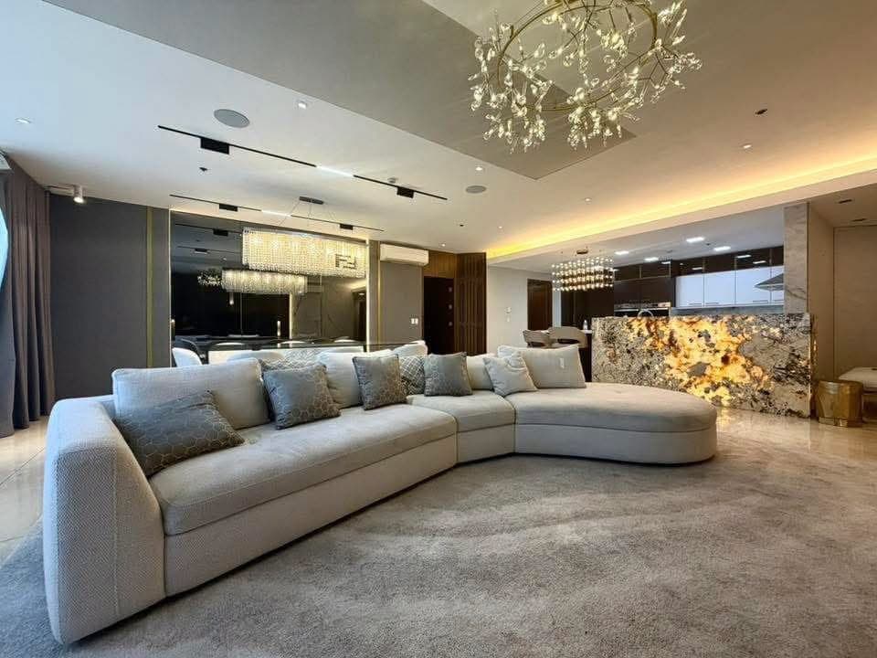 Exclusive Listing - The Suites For Rent - photo 1
