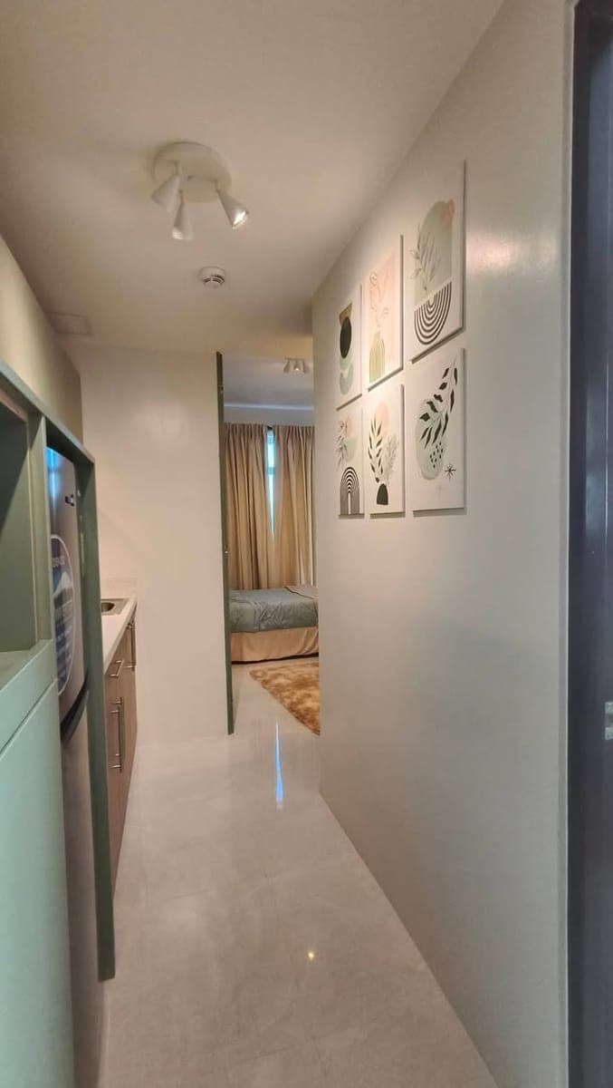 FOR RENT STUDIO UNIT with Balcony - photo 3