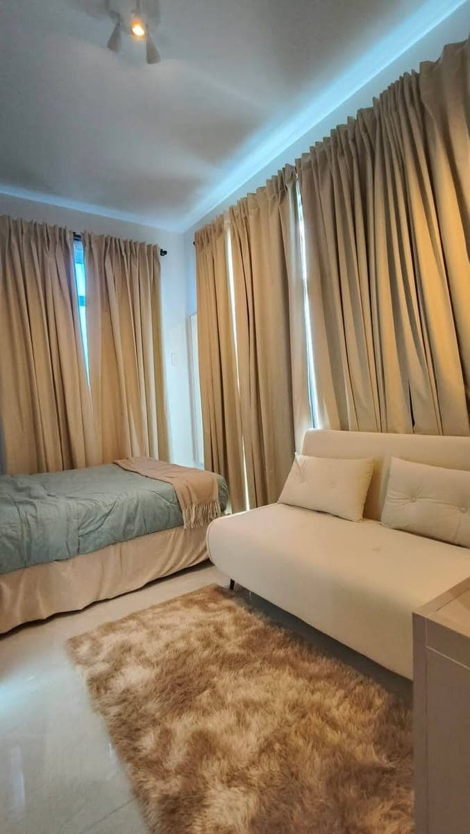 FOR RENT STUDIO UNIT with Balcony - photo 4