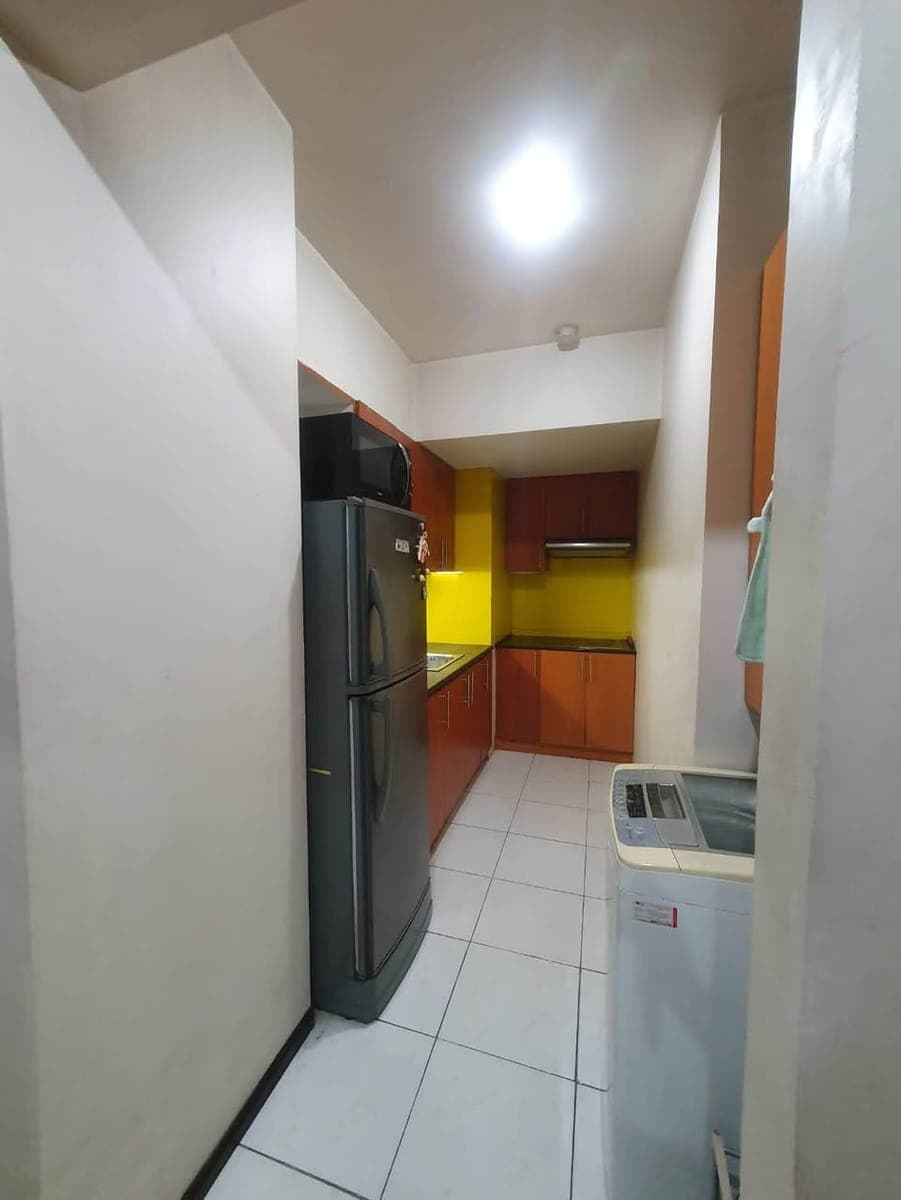 Studio Unit Two Serendra For Rent in BGC high street - photo 5