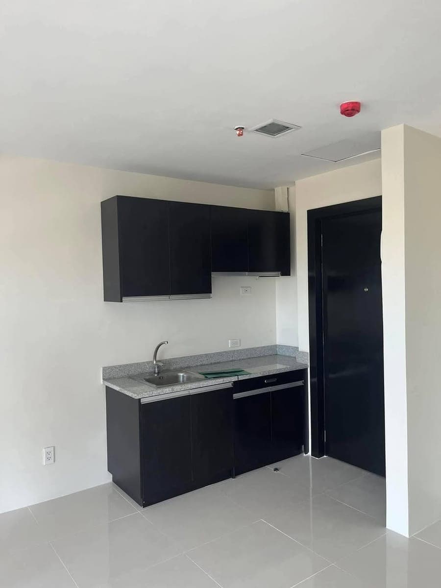🏙️ Stylish 1-Bedroom Fully Furnished Condo for Rent in Bamboo Bay Subangdako Mandaue City❤️ - photo 4