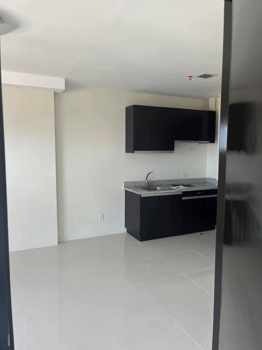 🏙️ Stylish 1-Bedroom Fully Furnished Condo for Rent in Bamboo Bay Subangdako Mandaue City❤️ - photo 5