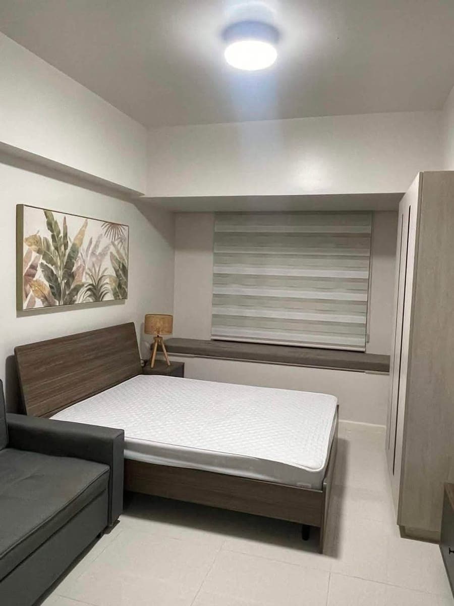 FOR RENT: Mandani Bay Suites Studio - photo 2