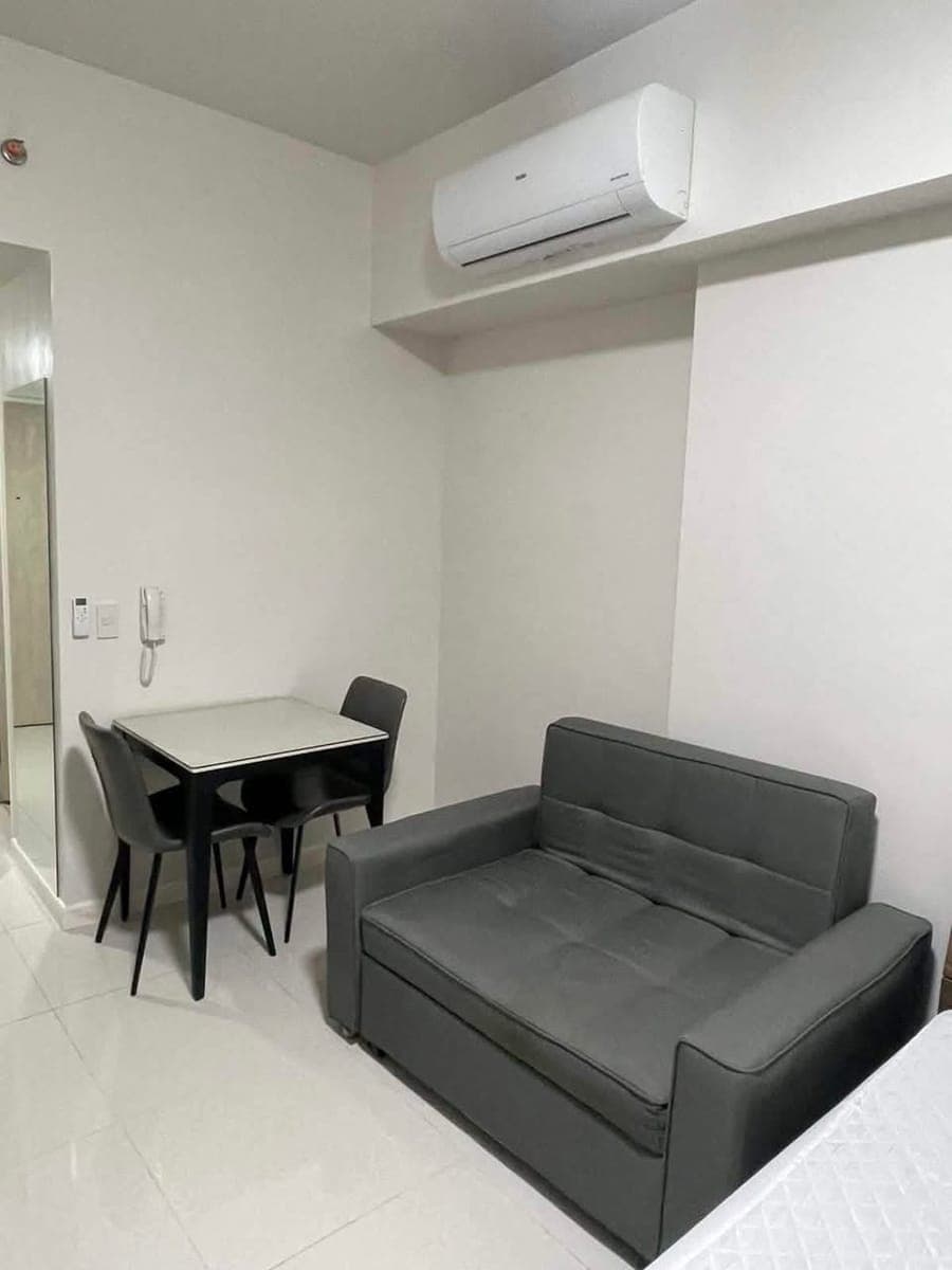 FOR RENT: Mandani Bay Suites Studio - photo 3