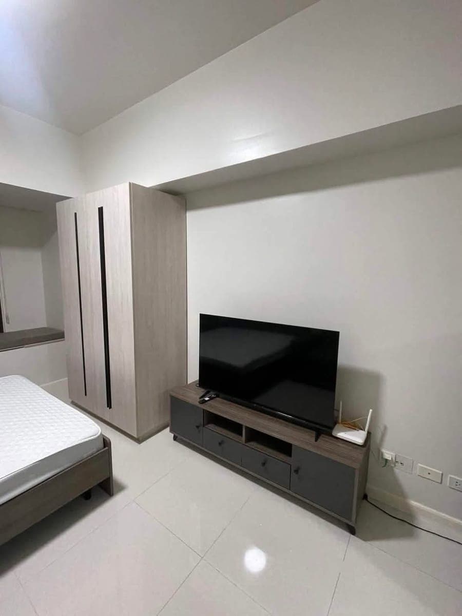 FOR RENT: Mandani Bay Suites Studio - photo 4