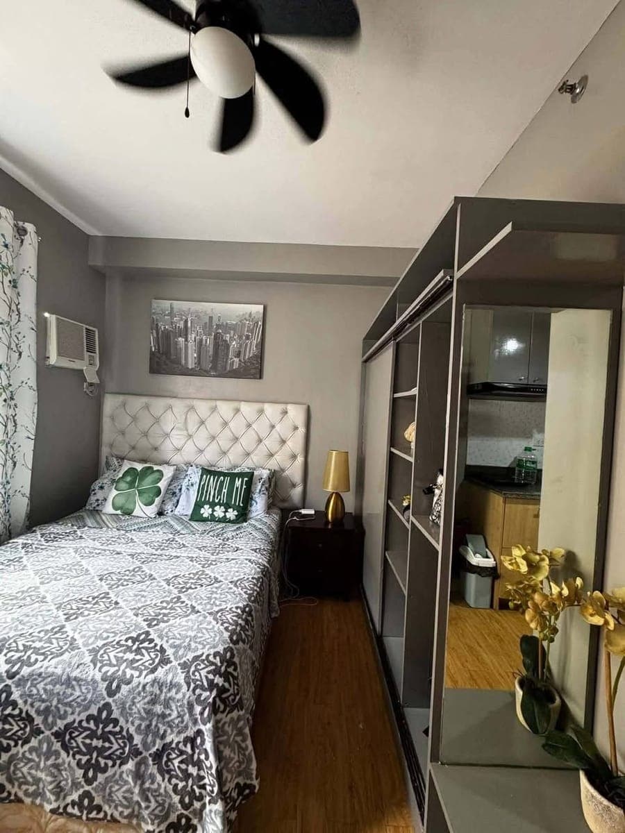 studio for rent - photo 1