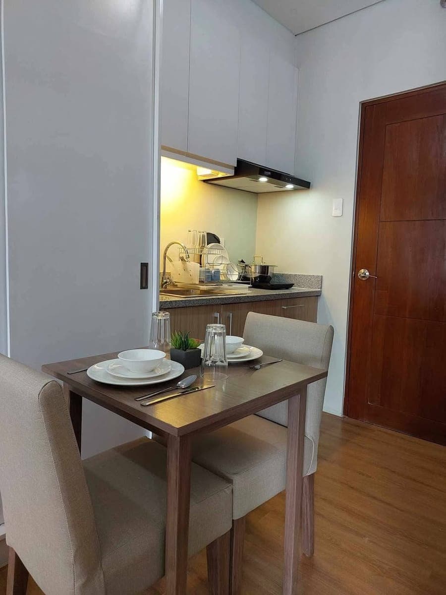 FOR RENT FULLY FURNISHED ONE BEDROOM - photo 3