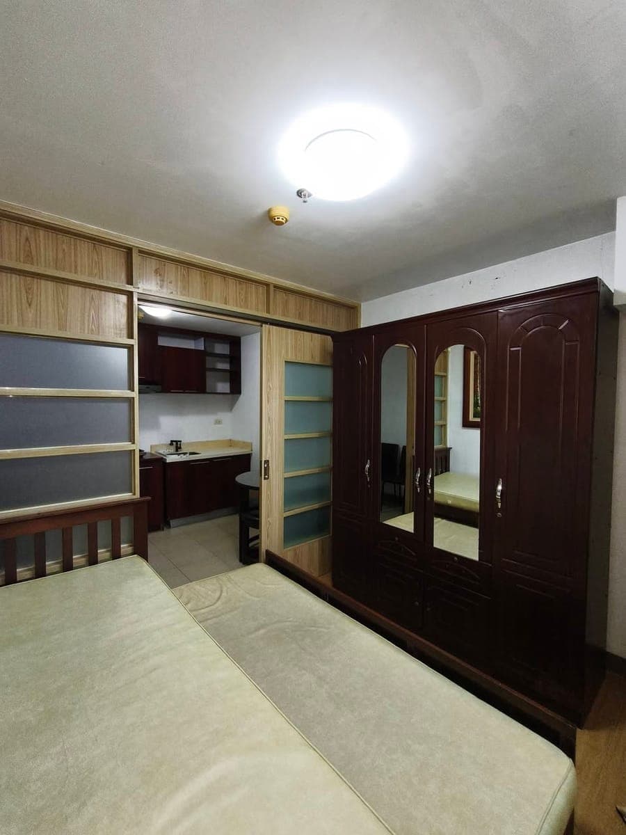 ❗️16k Ridgewood Towers for RENT ❗️ - photo 2
