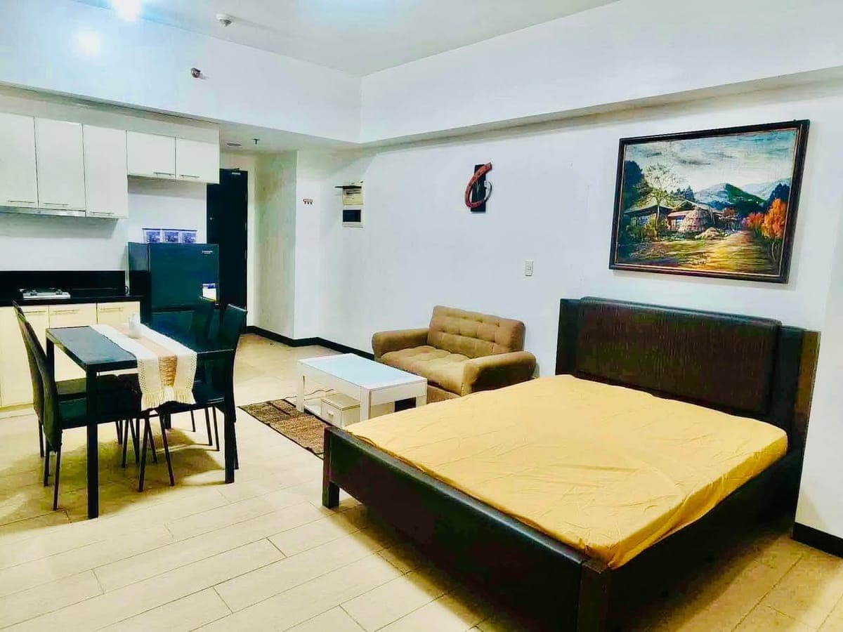Condo in Venice BGC - For Lease - photo 1