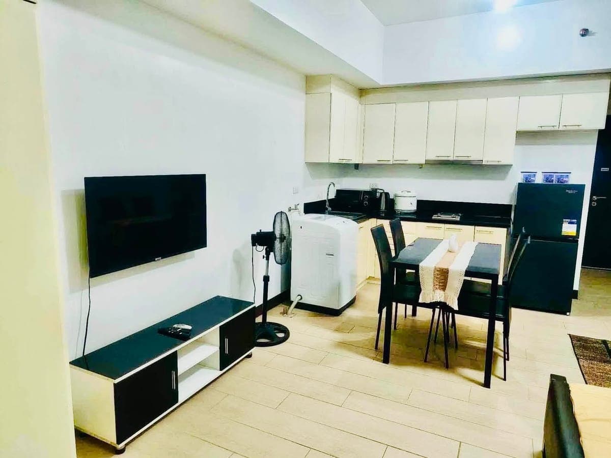 Condo in Venice BGC - For Lease - photo 2