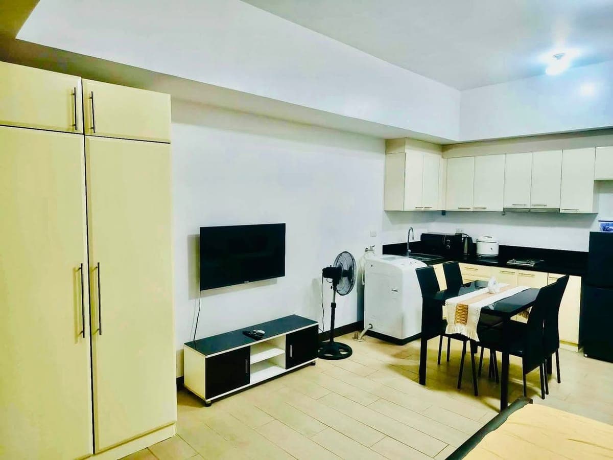 Condo in Venice BGC - For Lease - photo 4