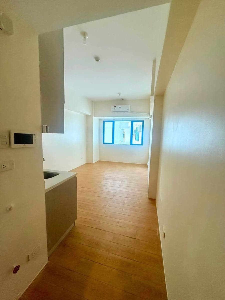 🏡 FOR LEASE | R Square Residences - photo 2