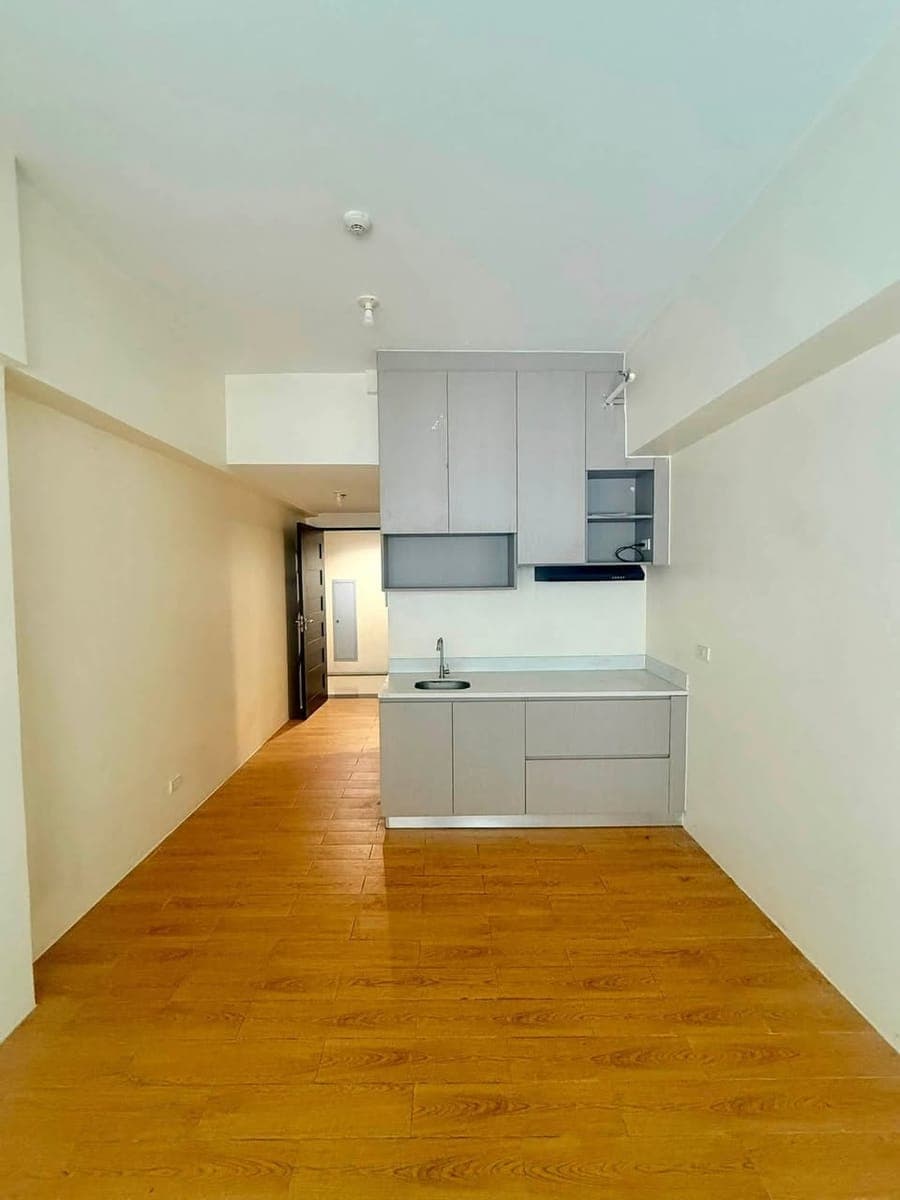 🏡 FOR LEASE | R Square Residences - photo 3