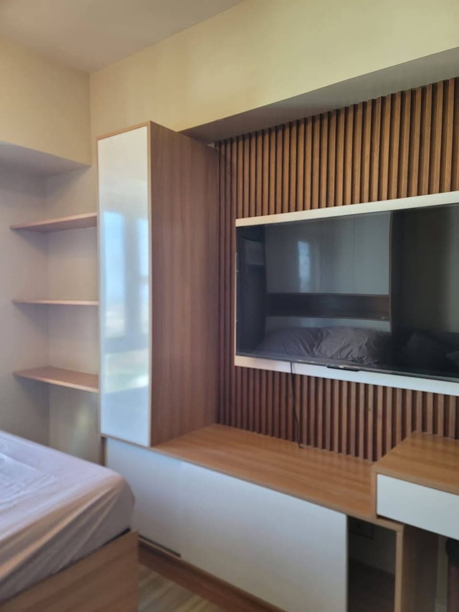 Newly Furnished Studio Unit FOR RENT - photo 2